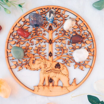 Altar arbol de la vida piedras