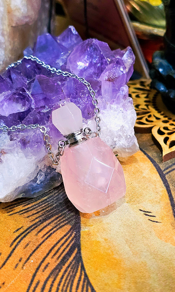 Collar Perfumero de Cristal Cuarzo Rosa