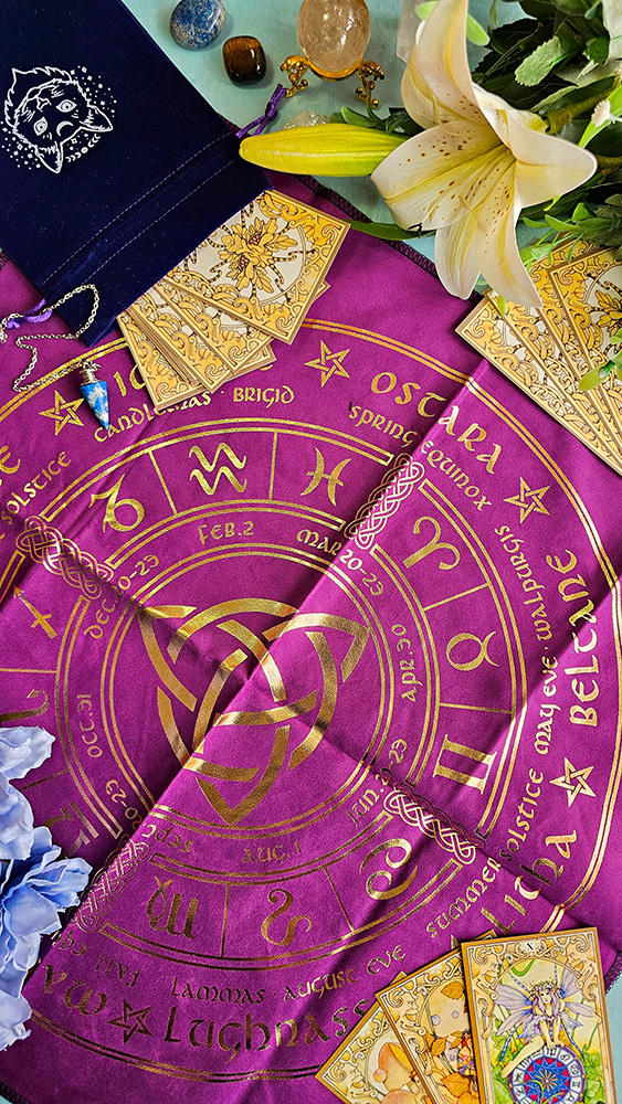 Mantel Triqueta para Tarot - Oráculo